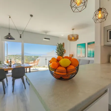 Views, Terrace & Pool - Fibre Wifi - Simplytarifa Lejlighed Tarifa