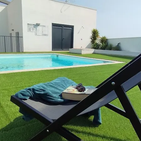 Views, Terrace & Pool - Fibre Wifi - Simplytarifa アパート