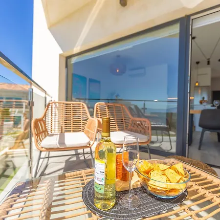 公寓 Views, Terrace & Pool - Fibre Wifi - Simplytarifa 塔里法